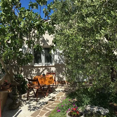 Leca- Small House Appartement Medulin