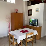 Leca- Small House *