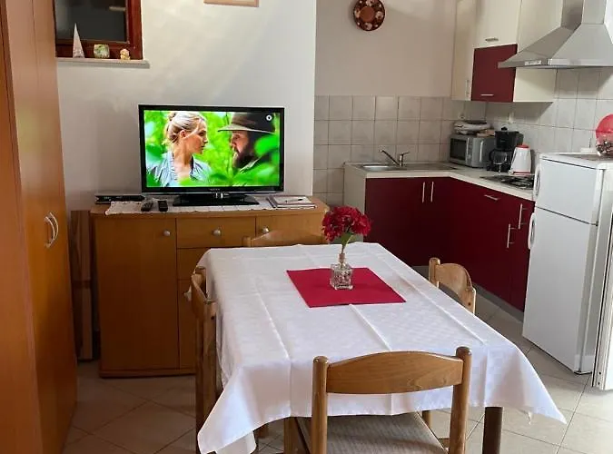 Apartman Leca- Small House *